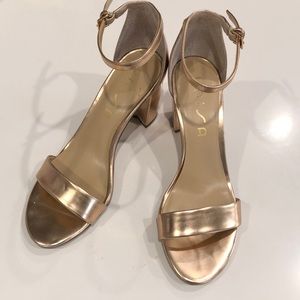 Rose gold block heels 7.5